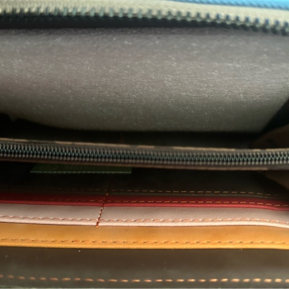 Treska Patchwork Billfold Wristlet Faux Leather Zip Closure Multicolor NWT - Picture 6 of 10